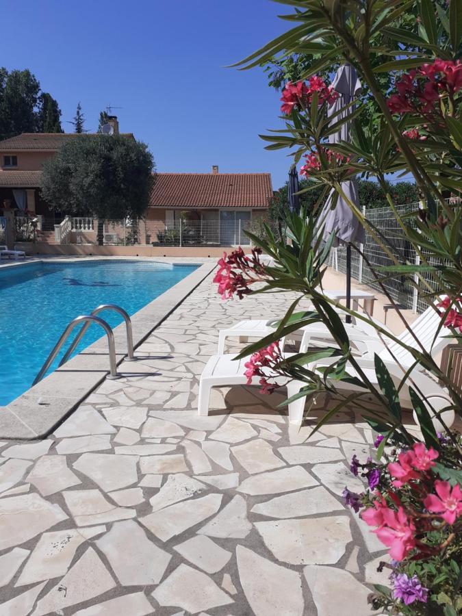 B&B et Gite d'ayran Saint-Quentin-la-Poterie Dış mekan fotoğraf